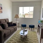 Casa Com Piscina, Grande E Espacosa No Condominio Dos Passaros