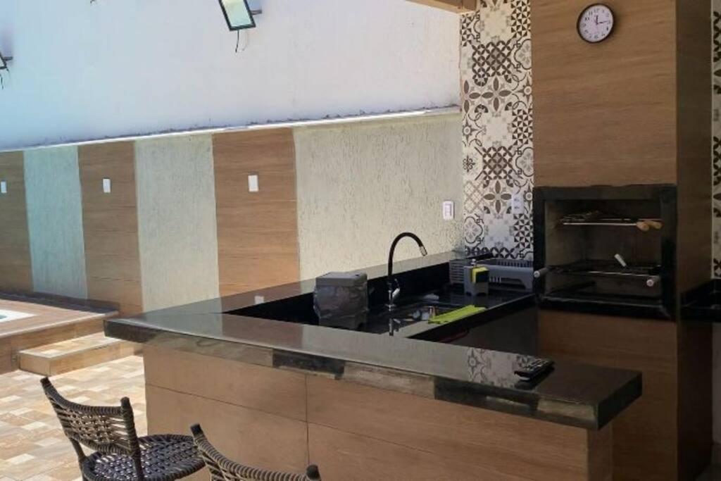 Casa de férias Casa Com Piscina, Grande E Espacosa No Dos Passaros *